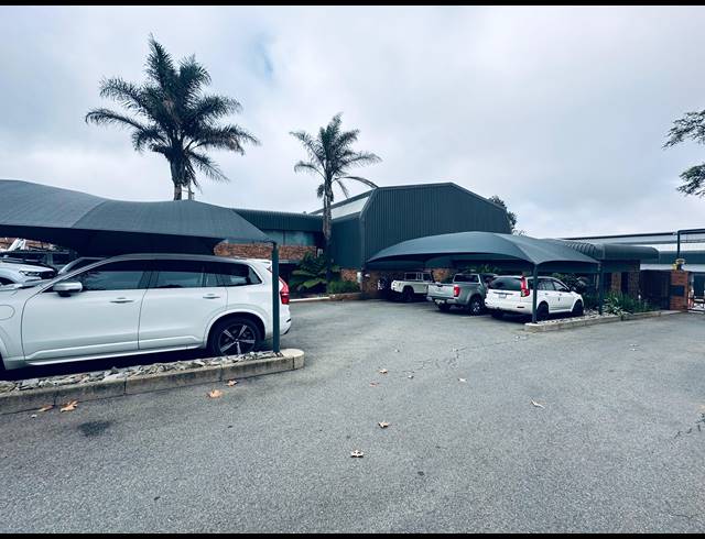 2,052M² WAREHOUSE FOR SALE IN PRINCESS AH